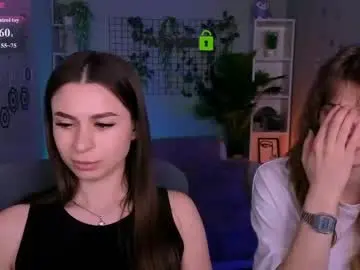 Chaturbate Live Porn of flora_ri