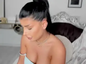 Chaturbate Adult Video Chat of moniqueeass