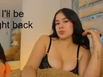 Chaturbate Adult Video Chat of auroraflowers