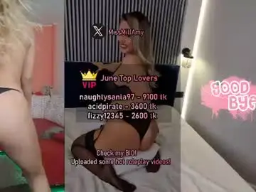 Chaturbate Watch Live Sex Cams of amysuperheroes