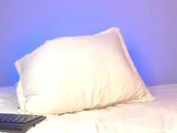 Chaturbate Adult Webcams of nikibrice