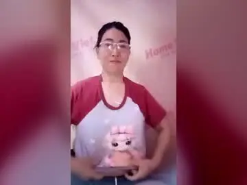 Chaturbate Best live sex cam show of mickye00