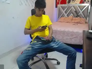 Chaturbate Live Sex Cam of hardsexlove08