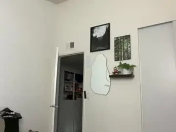 Chaturbate Watch Live Sex Cams of prettyboyszn