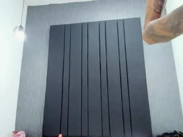 Chaturbate Watch Live Sex Cams of emily_collins69