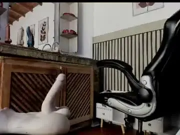Chaturbate Adult Webcam of madame_ibby