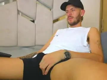 Chaturbate Live Porn of max_tayloor