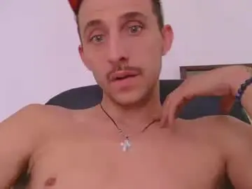 Chaturbate Adult Video Chat of youknowwhoitis412