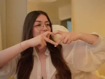 Chaturbate Live Porn of ester_hill