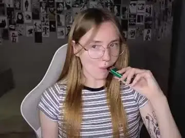 Chaturbate Private Sex Chat of littlevildevil