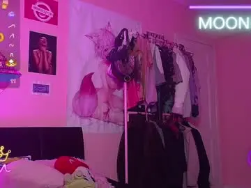Chaturbate Adult Webcam of moonfiredance