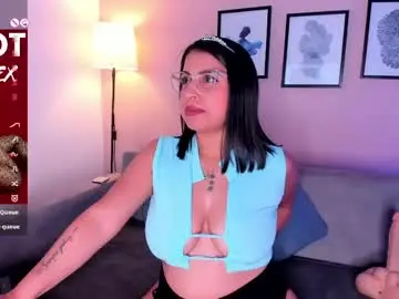 Chaturbate Nude Webcam of sheyla_hills_