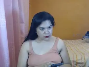 Chaturbate Live Sex Cam of ur_hotsexymaria