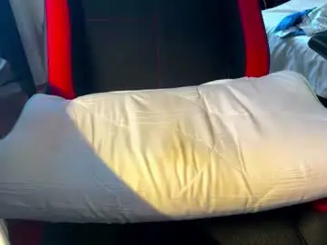 Chaturbate Free Porn Cam of andrewcb99