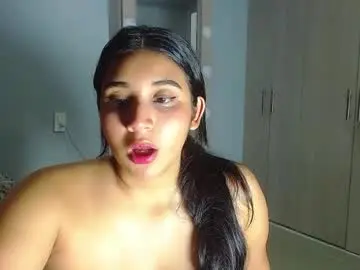 Chaturbate Free Live Porn of cumb0y_squirtgirl