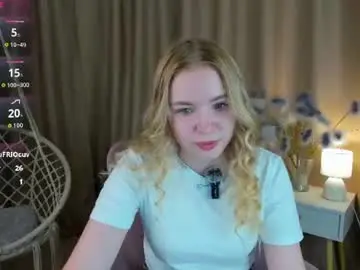 Chaturbate Live Sex Cam of ida_lewiss