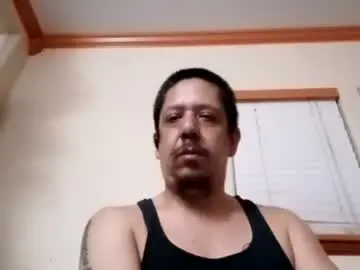 Chaturbate Watch Live Sex Cams of lilsancho409