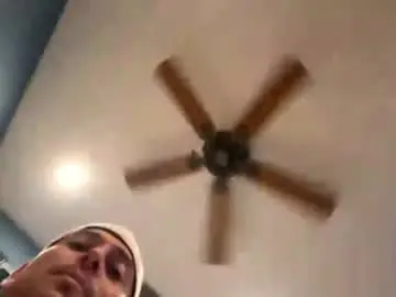 Chaturbate Live Sex Cam of natetheexplorer