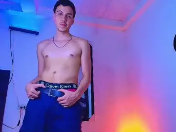 Chaturbate Live Porn of marcus_hanks1