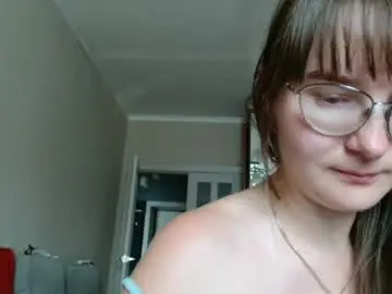 Chaturbate Live Sex Cam of kiragoldens