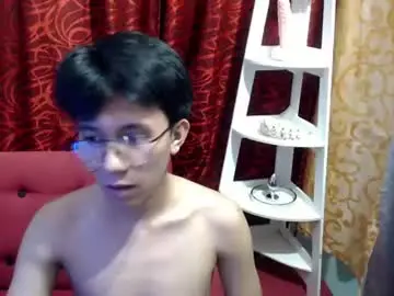 Chaturbate Live Porn of petiteasian_boy