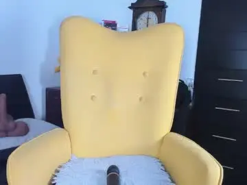 Chaturbate Watch Live Sex Cams of adriana71