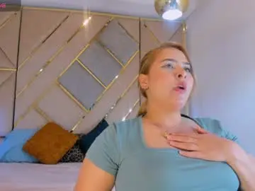 Chaturbate Sex Chat of mikaelastonne