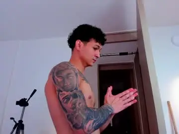 Chaturbate Watch Live Sex Cams of morthy_downey