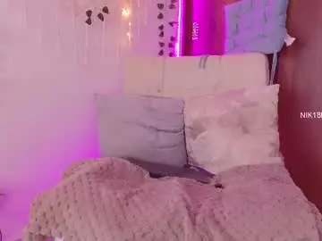 Chaturbate Live Porn of nicolle_swt