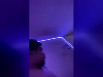 Chaturbate Live Sex Cam of mrvonny