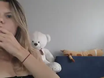 Chaturbate Sex Cam of shy_moony