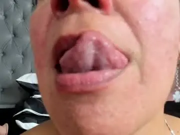 Chaturbate Watch Live Sex Cams of lailacastillomilf