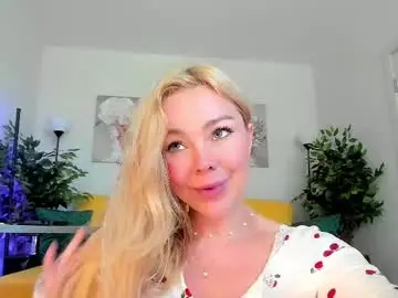 Chaturbate Nude Webcam of super_peach