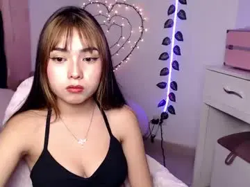 Chaturbate Live Sex Cam of sweet_hannaah