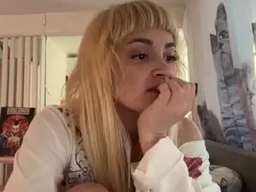 Chaturbate Sex Cam of christiechorney