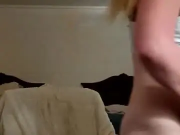 Chaturbate Live Porn of goldendoll1704