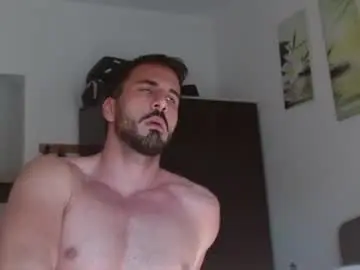 Chaturbate Sex Chat of hornyasfuckk33