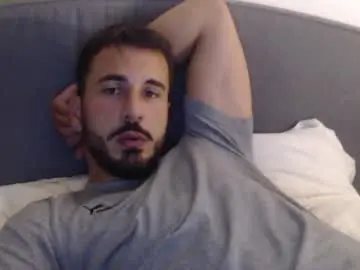 Chaturbate Live Sex Cam of hornyasfuckk33