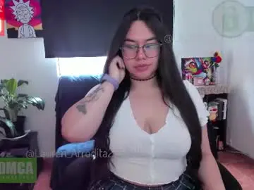 Chaturbate Live Sex Cam of lauren_afrodita