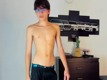 Chaturbate Watch Live Sex Cams of ryan_bronw