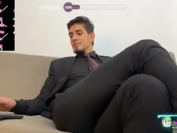 Chaturbate Best live sex cam show of tom_blunt96