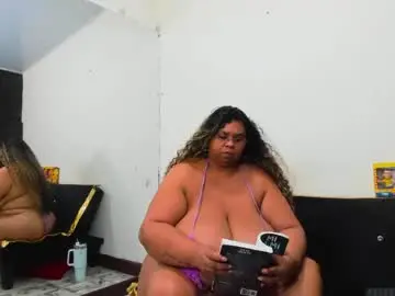 Chaturbate Live Sex of lynn_and_esteban