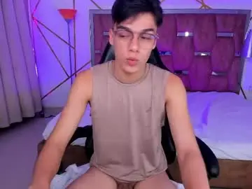 Chaturbate Live Sex Cam of gerony_