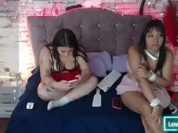 Chaturbate Live Sex Cam of ceelesterouse