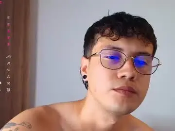 Chaturbate Free Live Porn of leaneseb