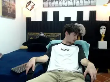 Chaturbate Sex Chat of trevor_mob