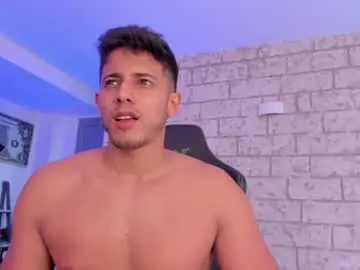 Chaturbate Live Porn of ashton_coleman_