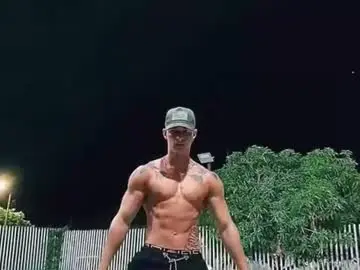 Chaturbate Adult Webcam of chris_angel01