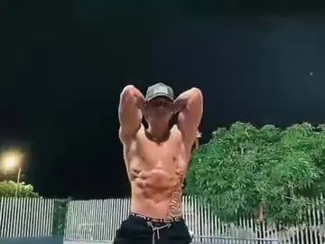 Chaturbate Watch Live Sex Cams of chris_angel01