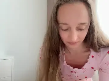 Chaturbate Adult Webcam of shy_schoolgirl_
